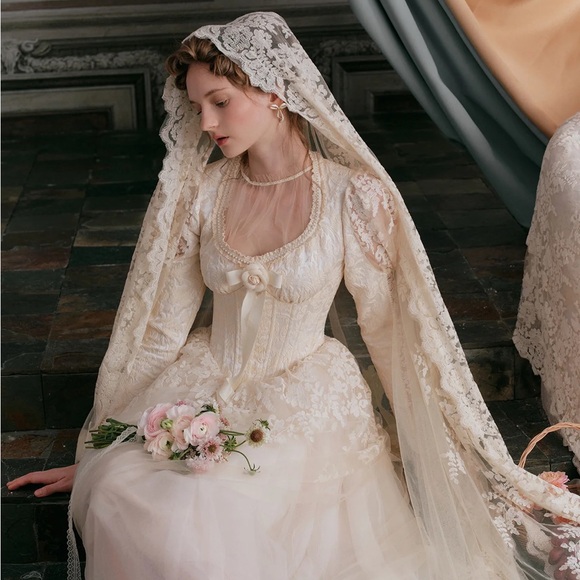 Lacemade Dresses & Skirts - Lacemade 1900s Vintage inspired Midi Lace Bridal Gown costume NWT Size L (6-8)